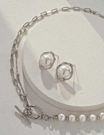 Timeless Pearl Stud Earrings